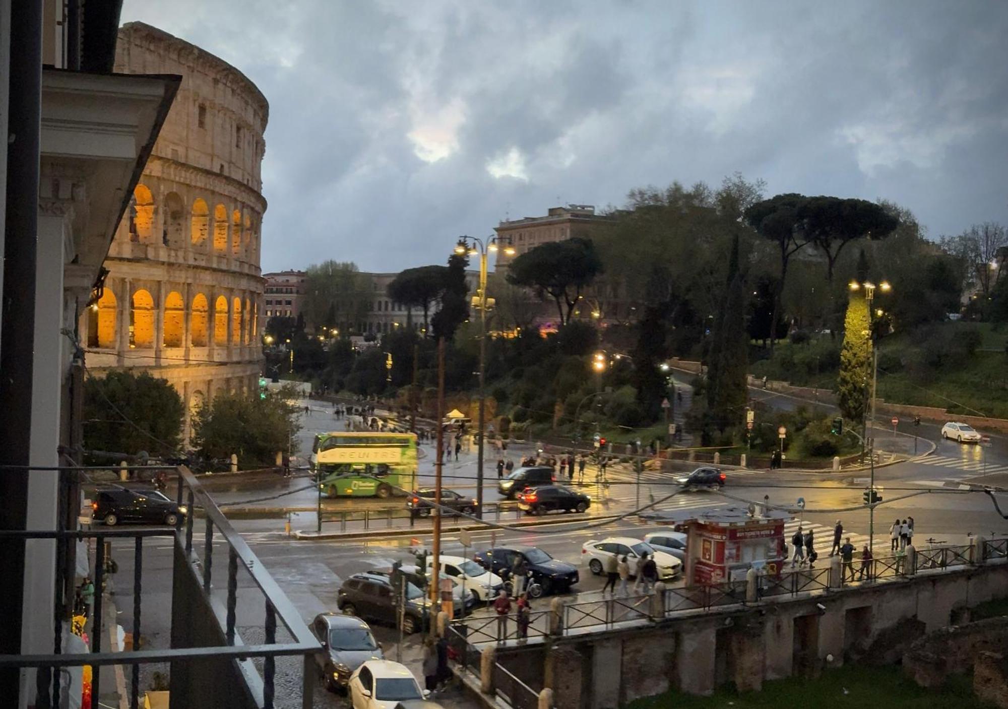 A Casa Di Lu, Al Colosseo - Guest House 罗马 外观 照片